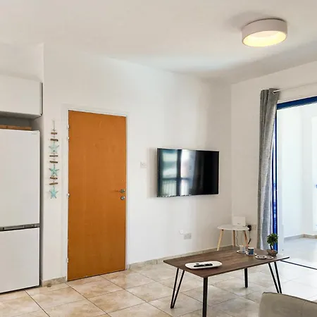 Apartment Diana Oasis 1b, Pool, Center Paphos
