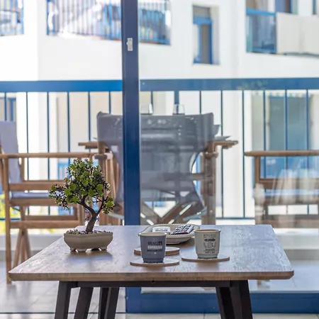 Apartment Diana Oasis 1b, Pool, Center Paphos